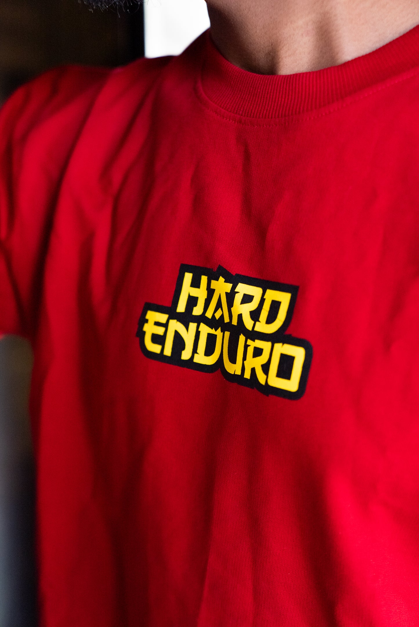 FUNDURO Oversized T-Shirt - Skull & Bones - Red/Yellow