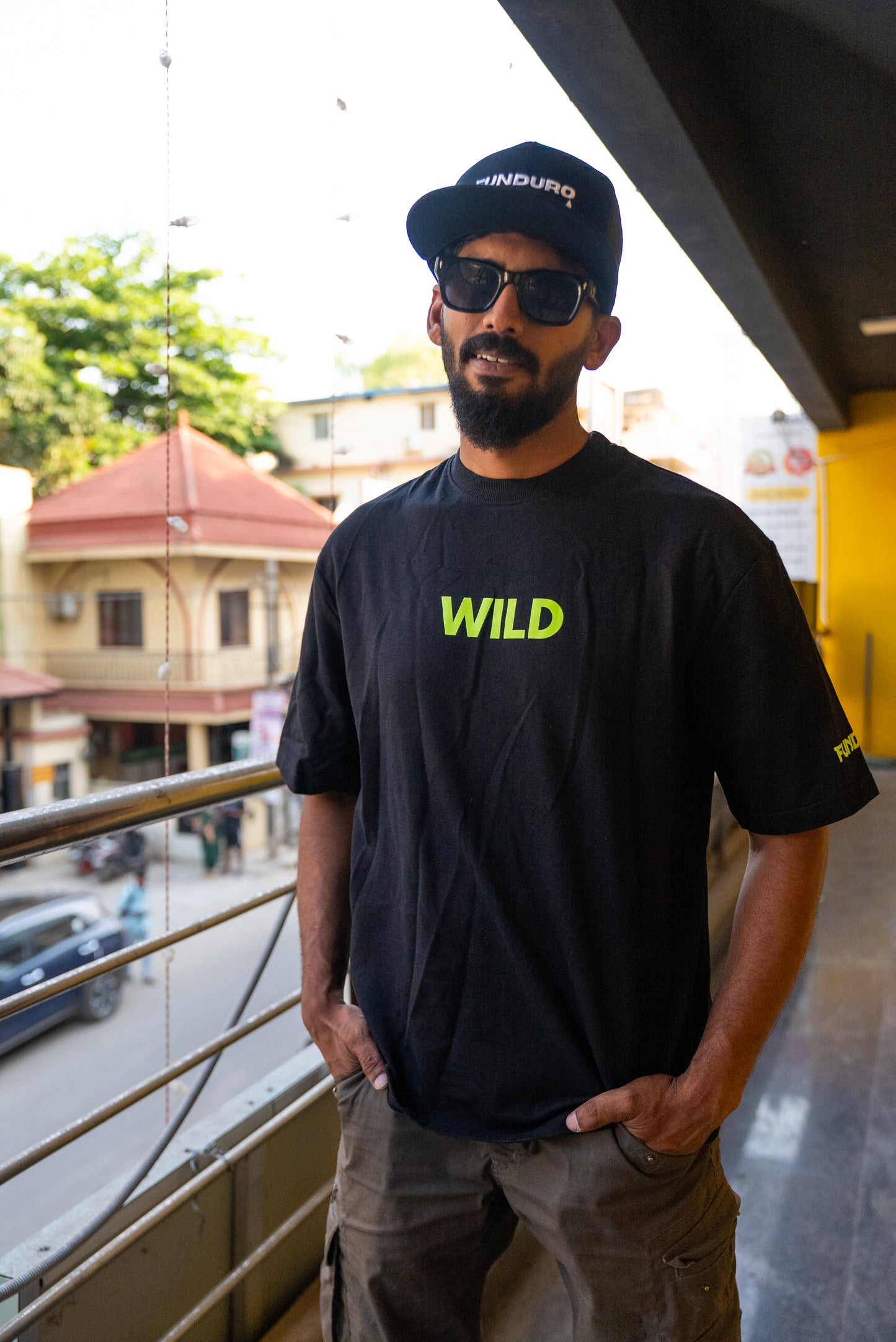 FUNDURO Oversized T-Shirt - Into the Wild